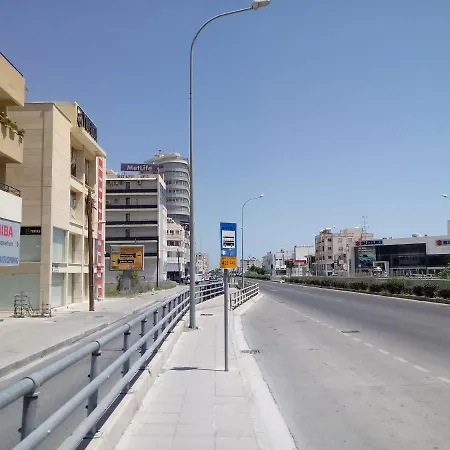 Luxury | Sea And City Center! Larnaca